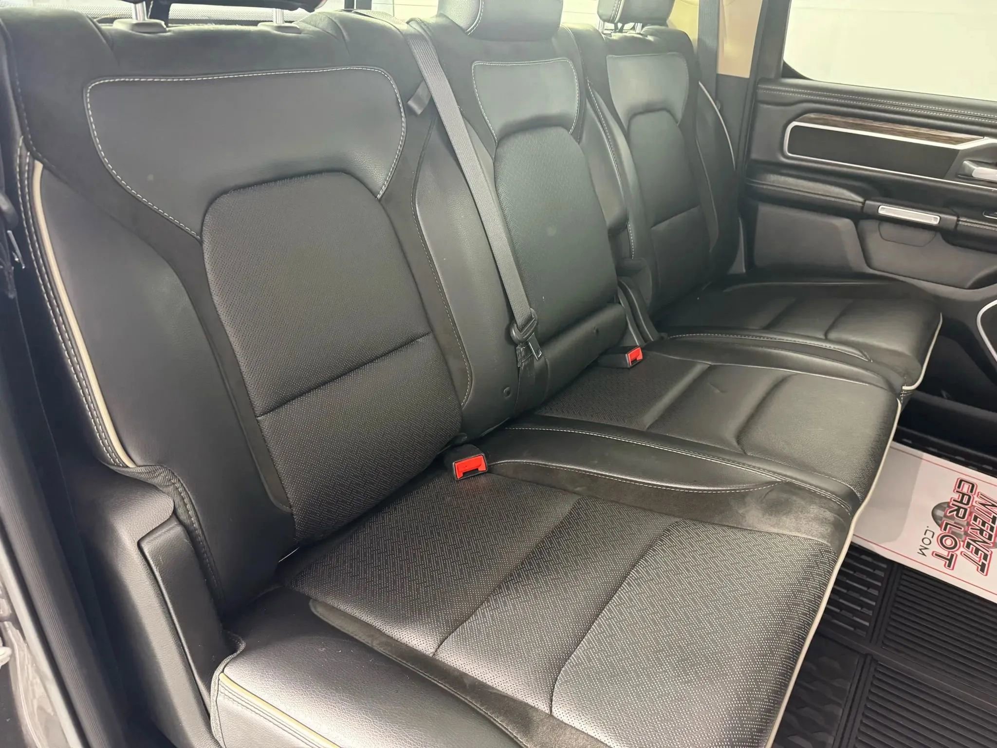 Used 2020 RAM 1500 Laramie image 37