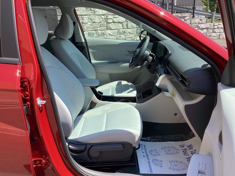 New 2025 Hyundai Kona SEL image 20