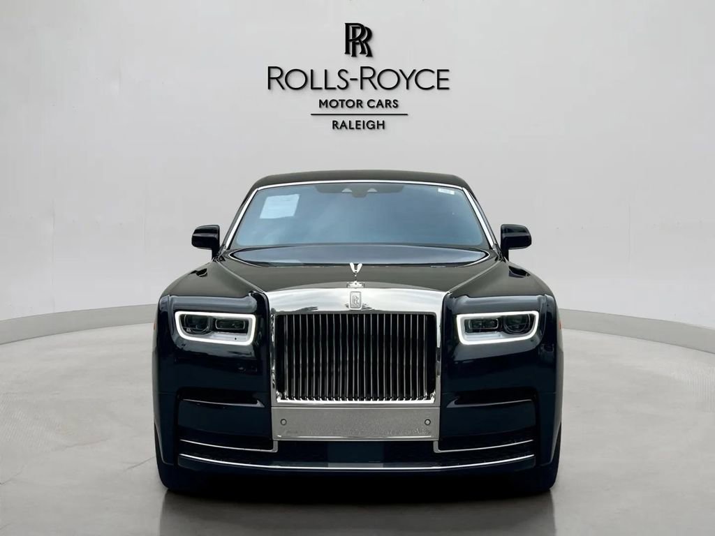 Used 2021 Rolls-Royce Phantom Sedan RWD video 2