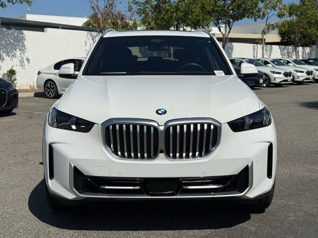 Certified 2024 BMW X5 xDrive40i AWD/4WD image 3