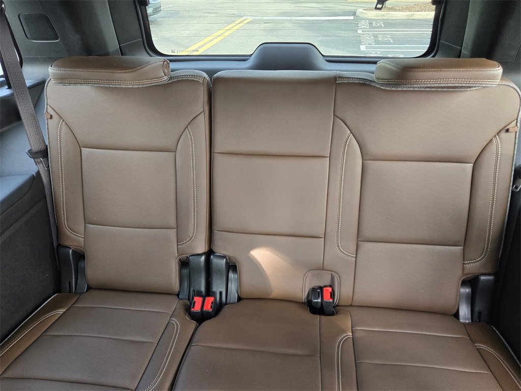 Used 2021 Chevrolet Tahoe High Country image 14