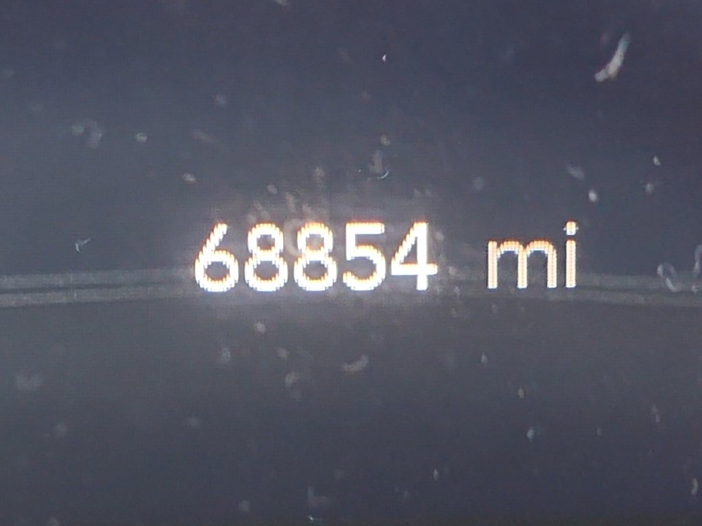 Certified 2023 Chrysler Pacifica Touring-L image 9