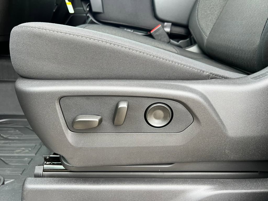 New 2026 GMC Sierra 2500 SLE w/ SLE Value Package; image 17