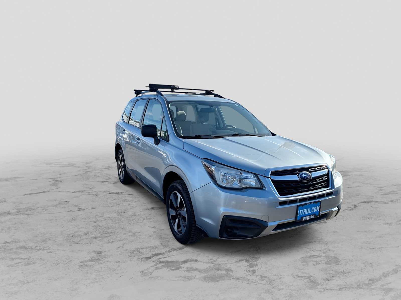 Used 2017 Subaru Forester 2.5i w/ Alloy Wheel Package image 2