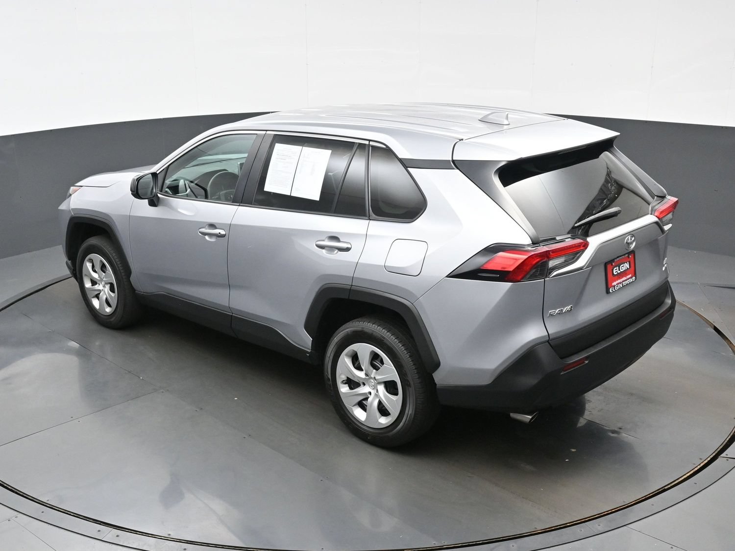 Used 2023 Toyota RAV4 LE AWD/4WD image 36