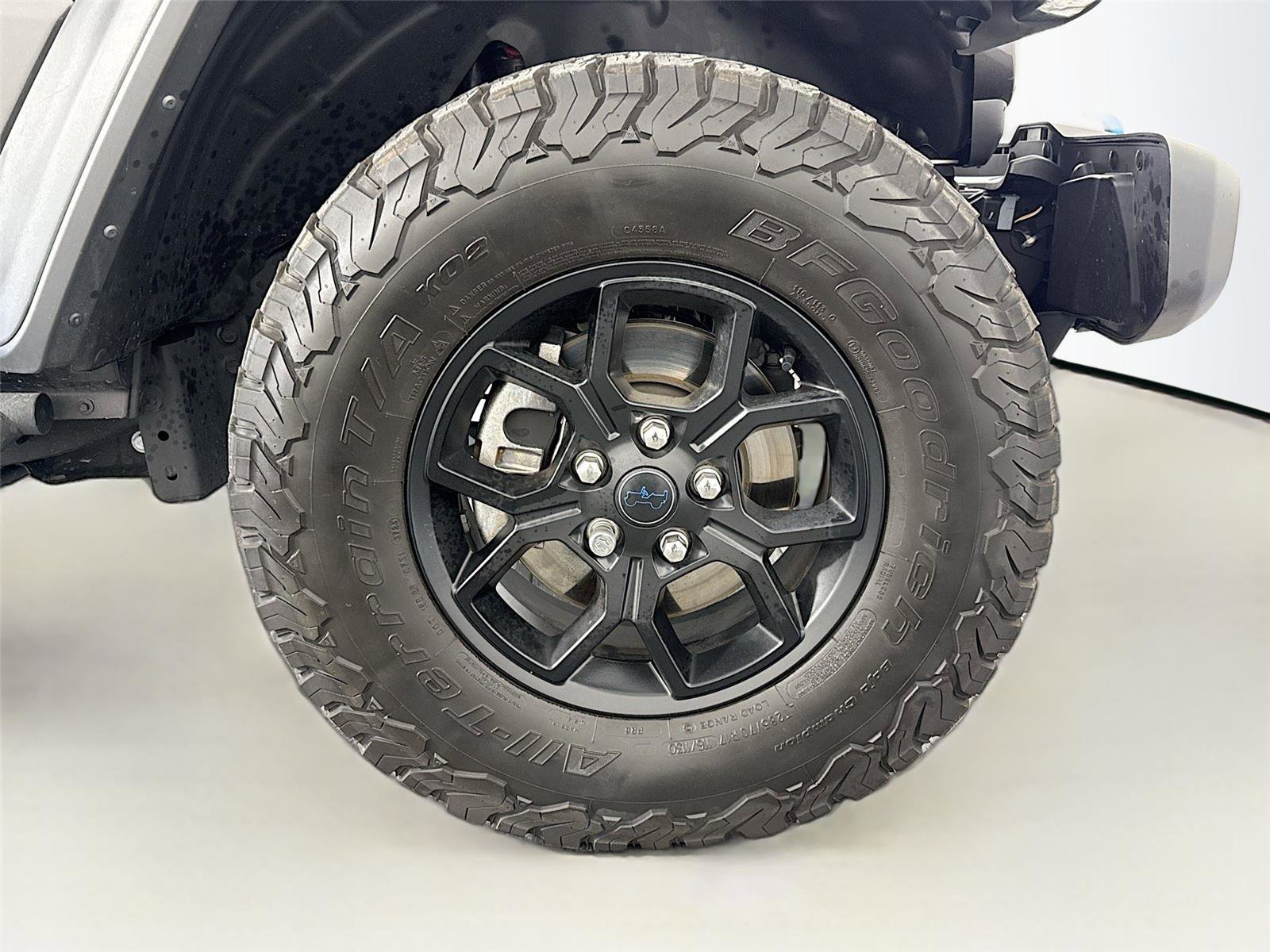 Used 2024 Jeep Wrangler Willys image 31