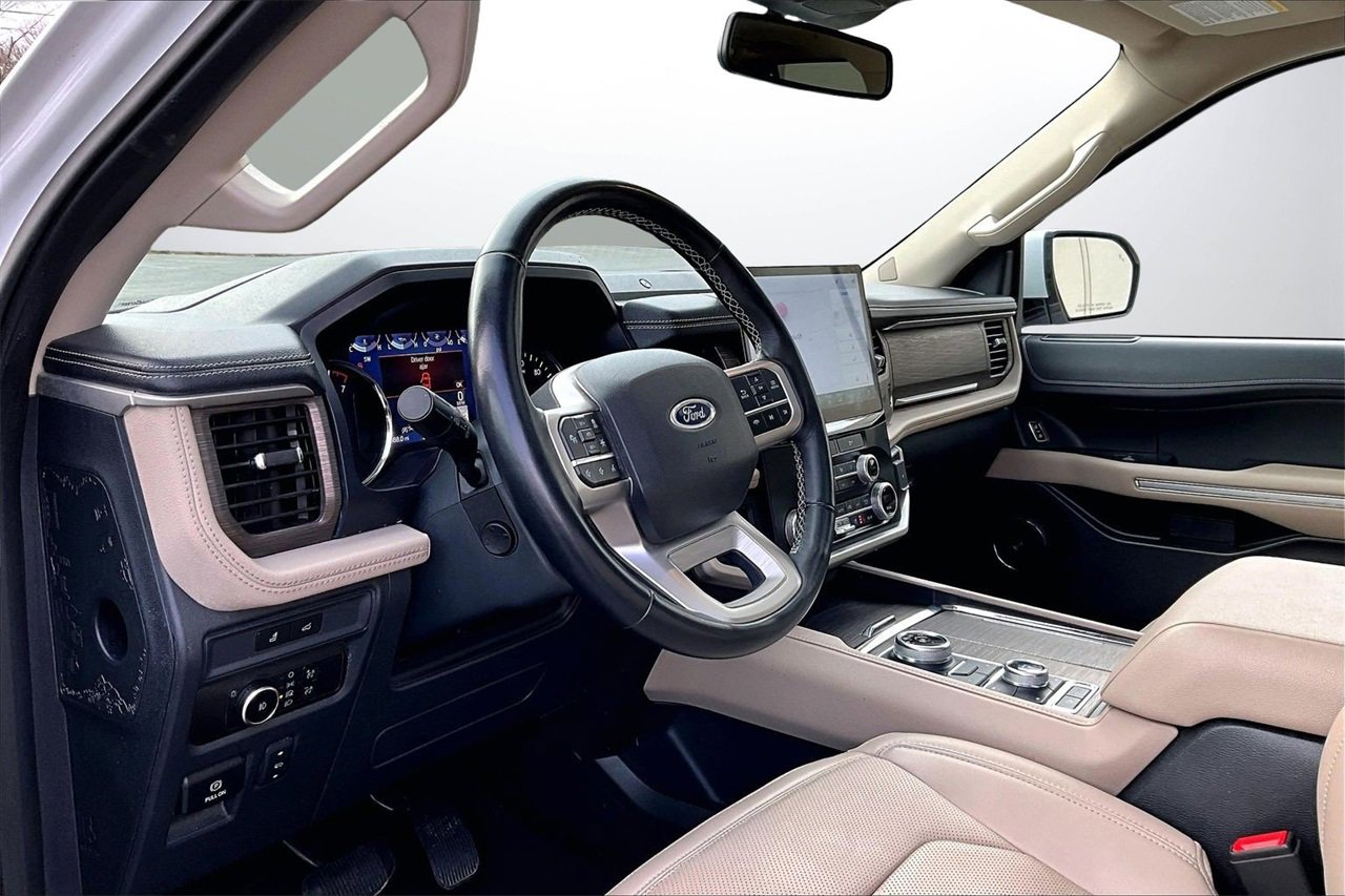 Used 2024 Ford Expedition Max Limited image 20