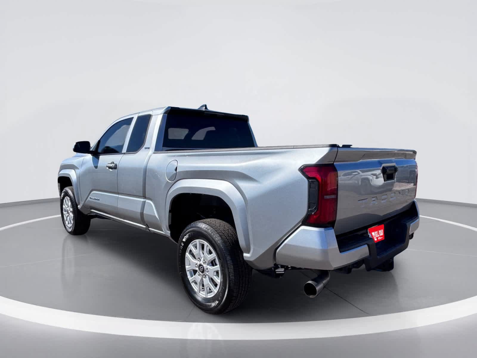 Used 2026 Toyota Tacoma SR5 RWD image 6