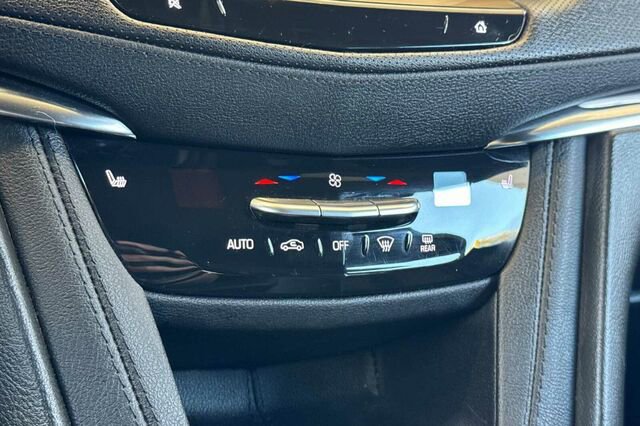 Certified 2023 Cadillac XT5 Luxury image 20