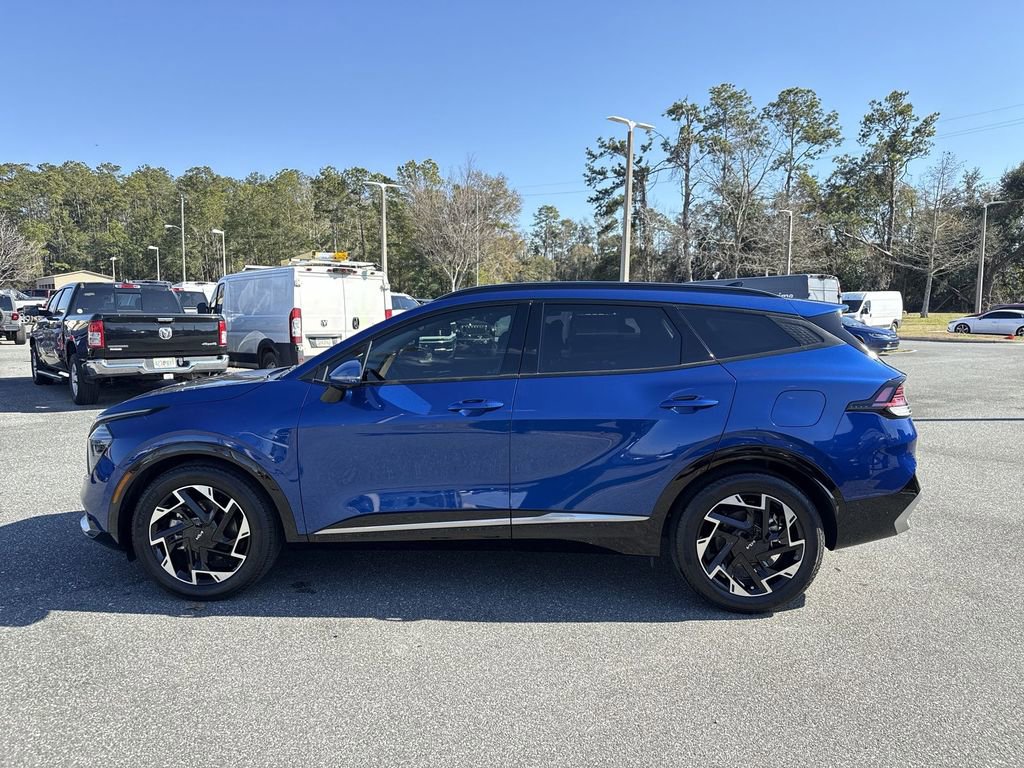 Used 2023 Kia Sportage SX image 4