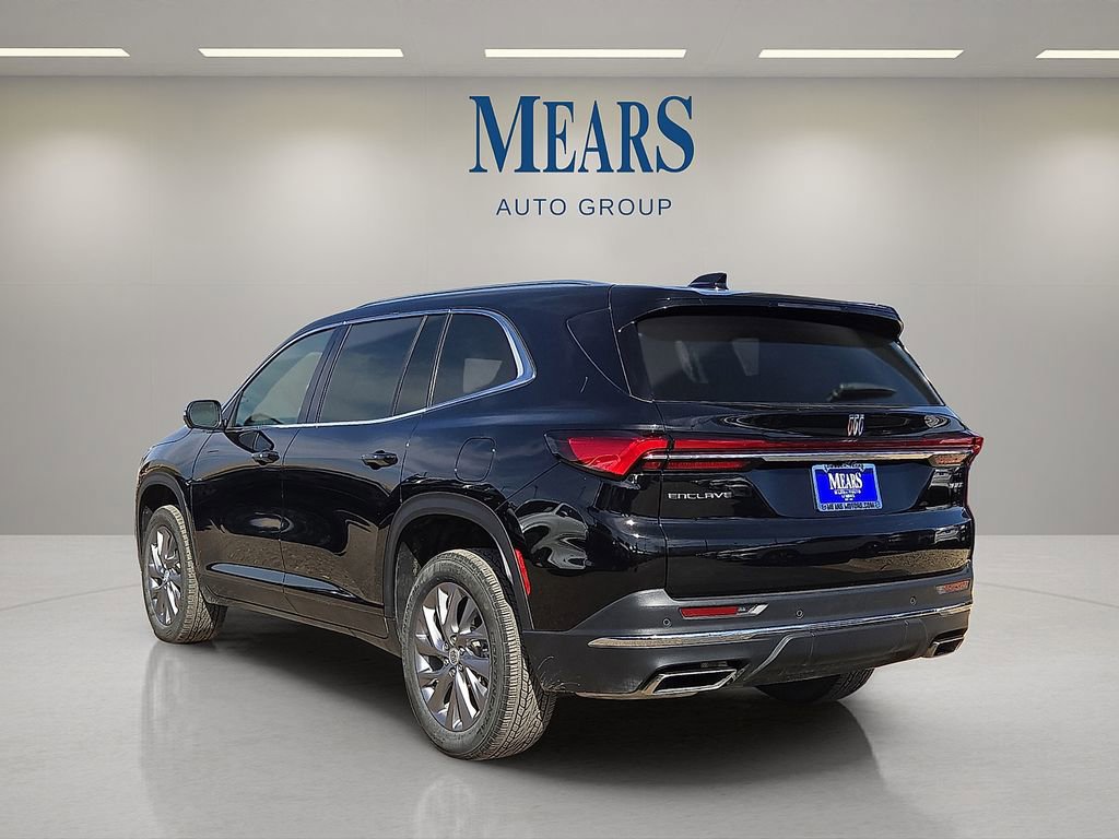 Used 2025 Buick Enclave Preferred image 3