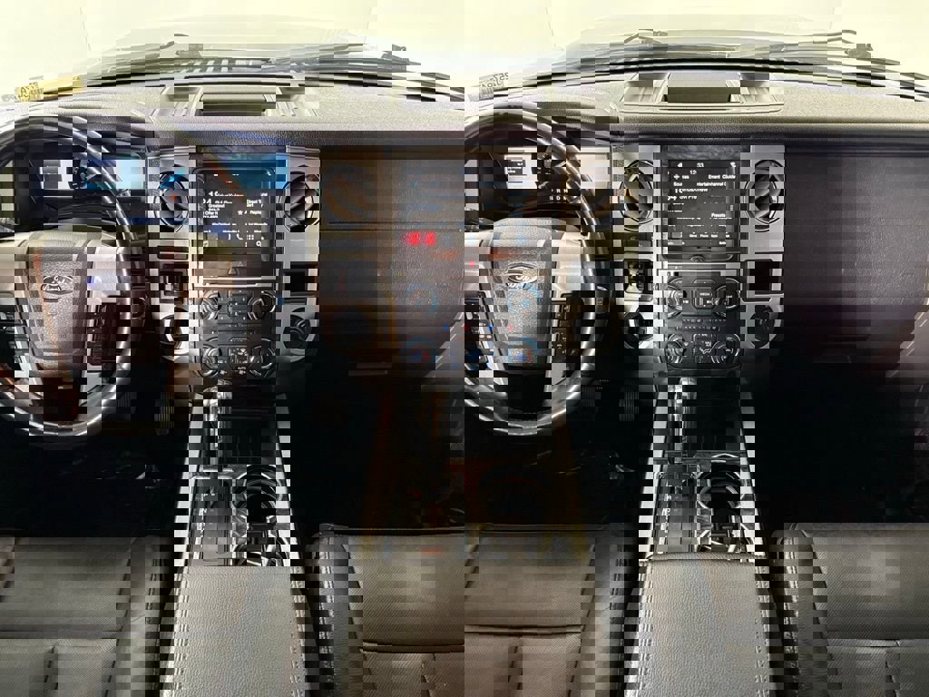 Used 2016 Ford Expedition Limited RWD image 33