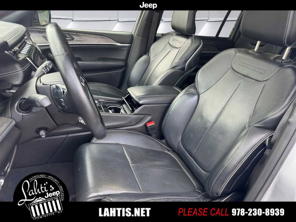 Certified 2021 Jeep Grand Cherokee L Overland w/ Advanced Protech Group III image 11