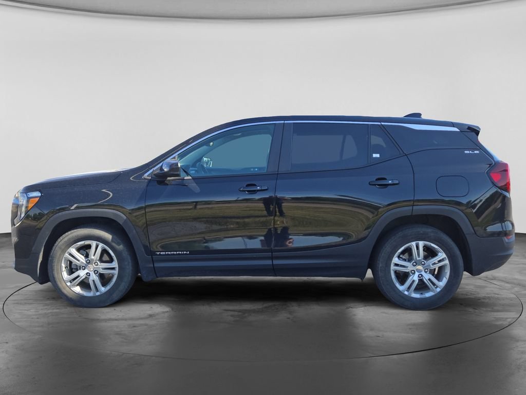 Used 2024 GMC Terrain SLE FWD image 7