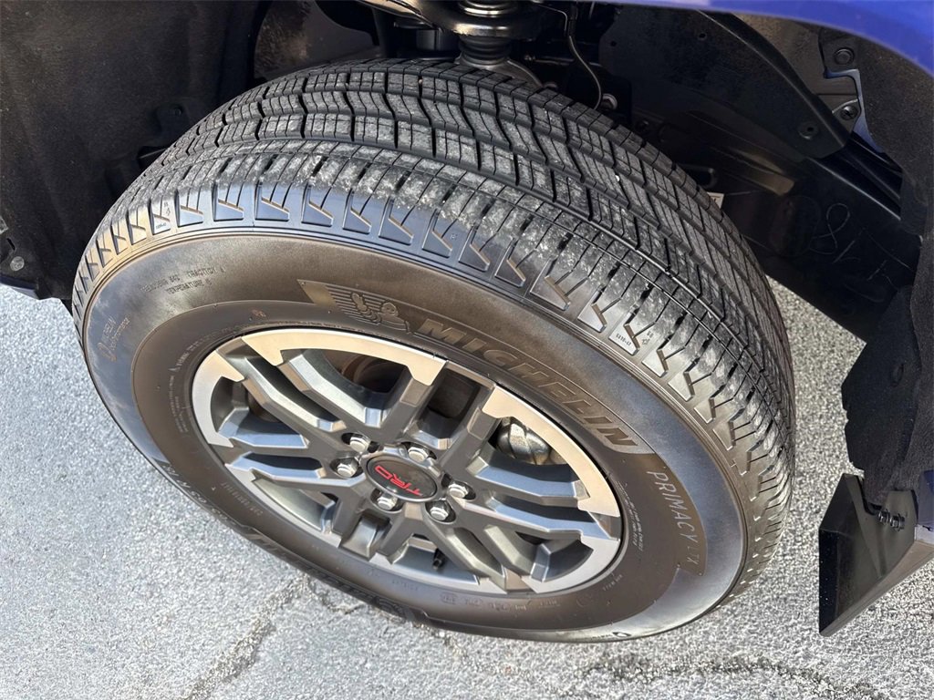 Used 2024 Toyota Tacoma TRD Sport image 33