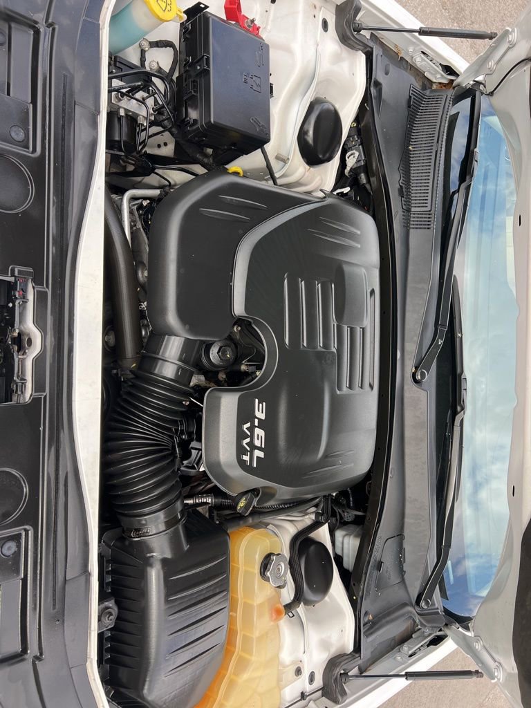 Used 2012 Chrysler 300 Limited image 12