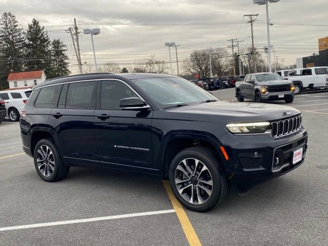 Used 2024 Jeep Grand Cherokee L Overland w/ Luxury Tech Group IV image 7