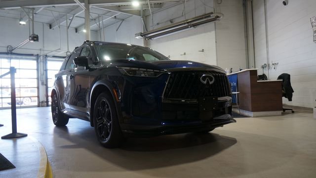 New 2026 INFINITI QX60 Sport image 3