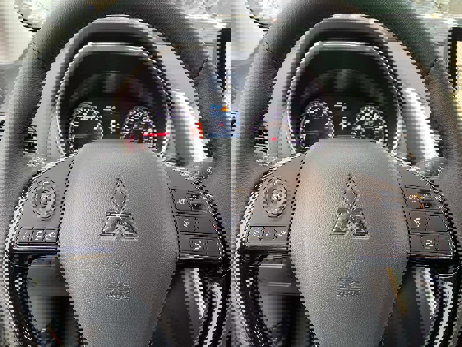 Used 2024 Mitsubishi Eclipse Cross SE image 17