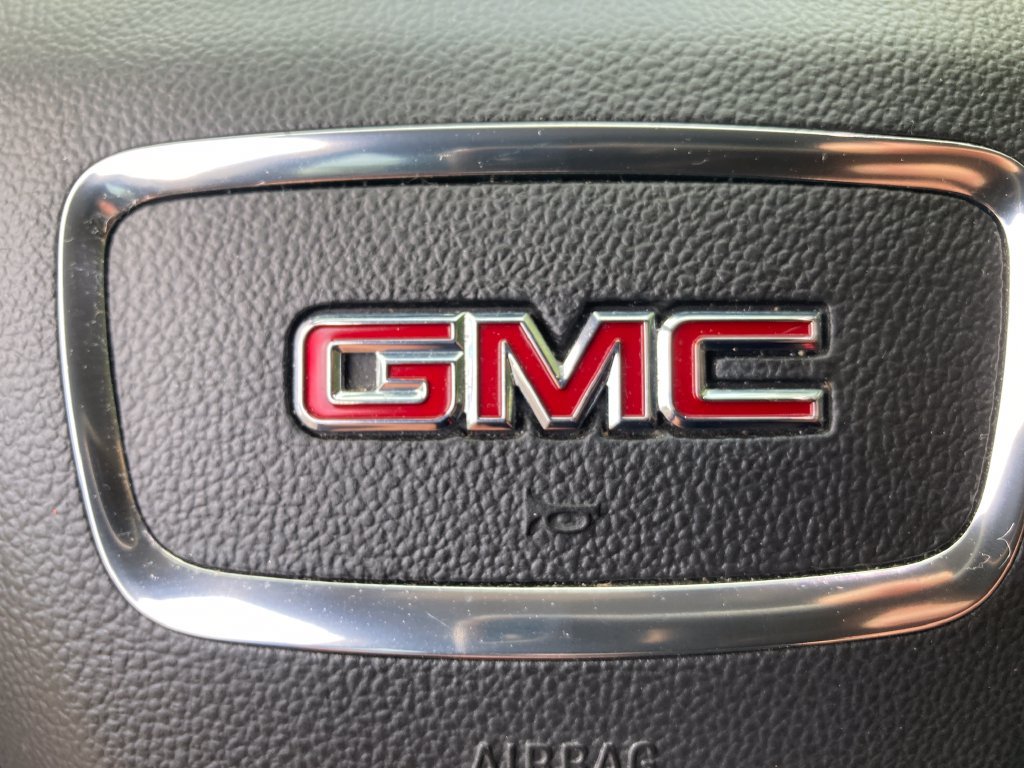 Used 2022 GMC Terrain SLE w/ Driver Convenience Package AWD/4WD image 29