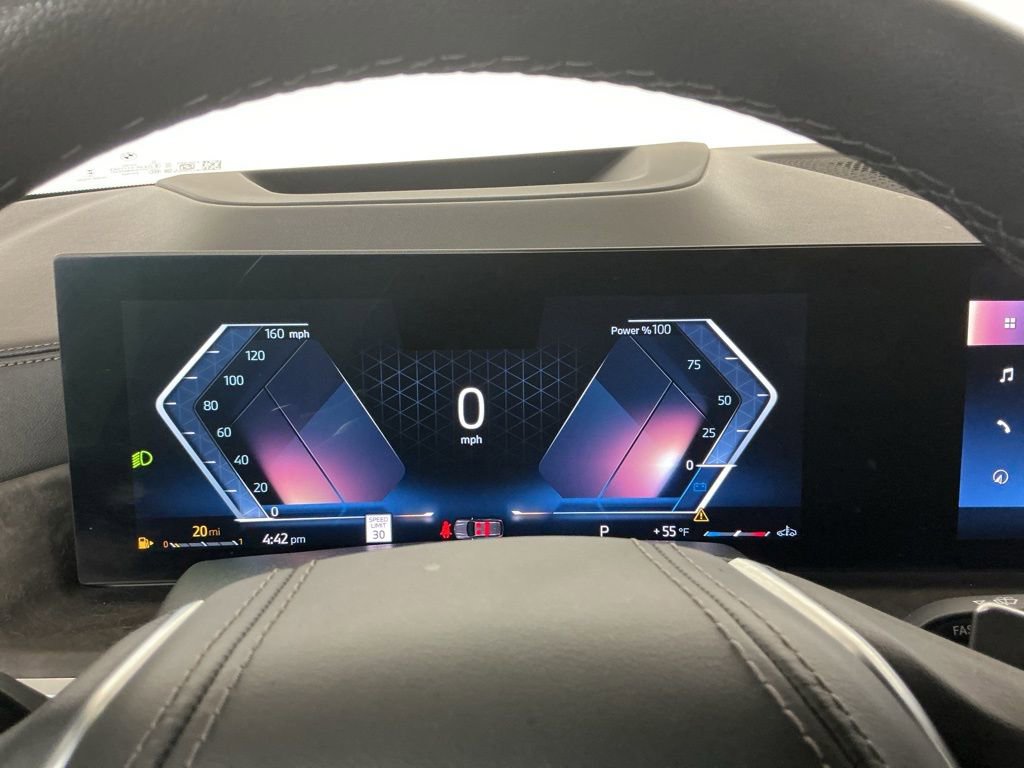 Certified 2023 BMW X7 xDrive40i w/ Premium Package image 10