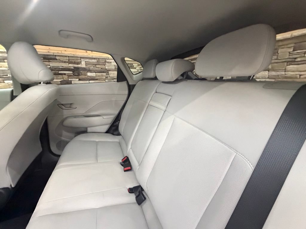 Used 2024 Hyundai Kona SEL w/ Convenience Package AWD/4WD image 31