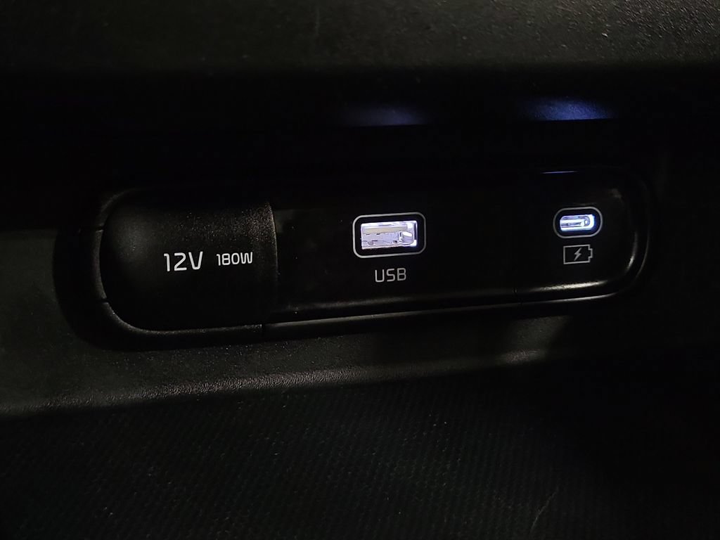 Used 2024 Kia Seltos S AWD/4WD image 22