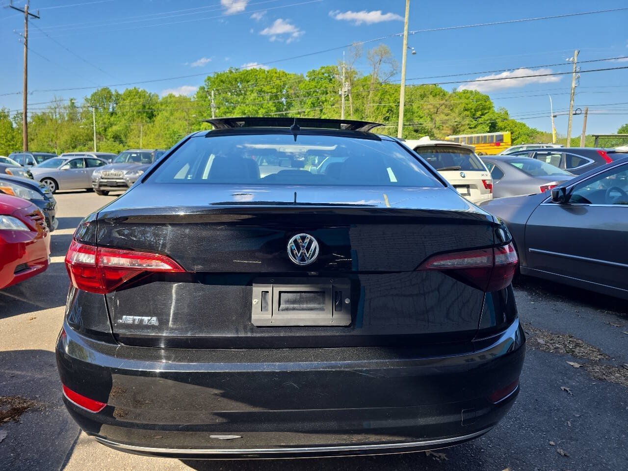 Used 2021 Volkswagen Jetta SE FWD image 5