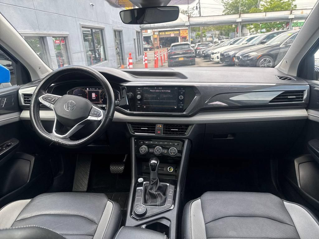 Used 2023 Volkswagen Taos SEL AWD/4WD image 21