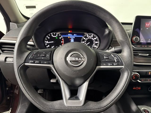 Used 2024 Nissan Altima 2.5 SV image 20