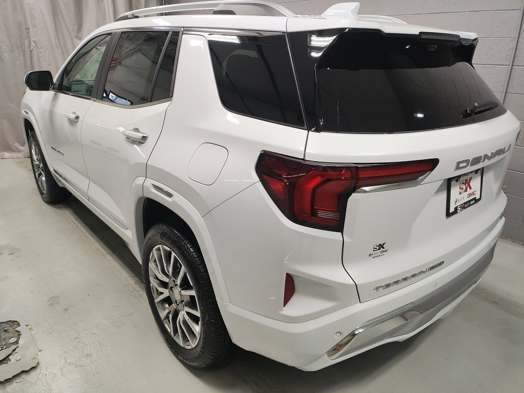 New 2026 GMC Terrain Denali image 21