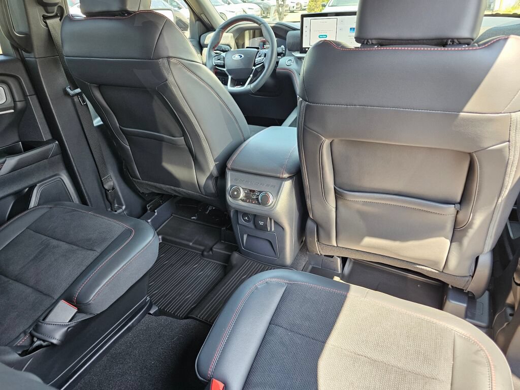 Certified 2025 Ford Explorer ST w/ Sun And Sound Package AWD/4WD image 16