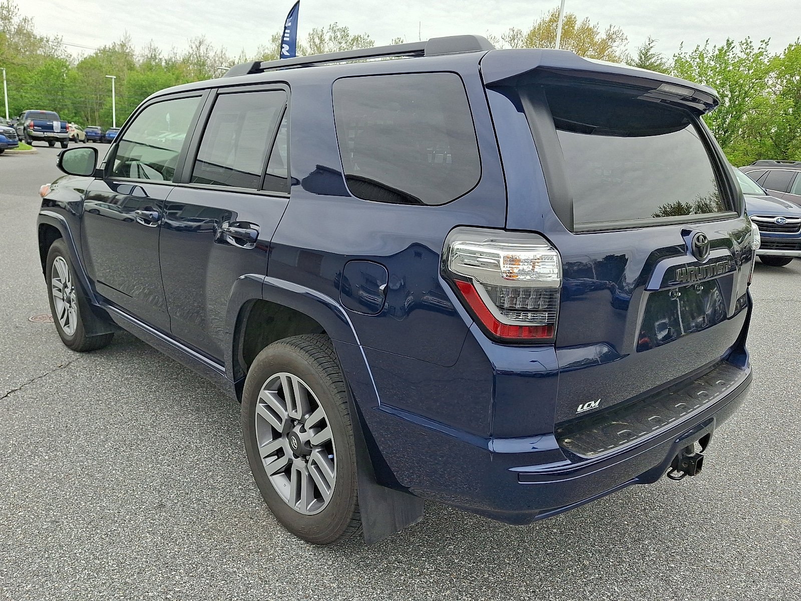 Used 2022 Toyota 4Runner TRD Sport w/ Technology Package AWD/4WD image 6