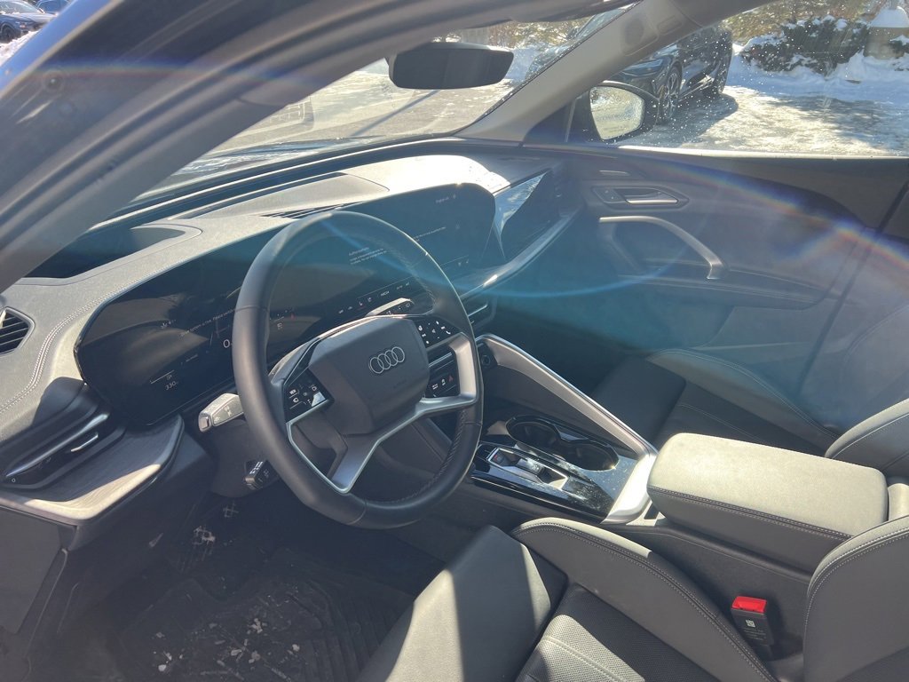 Used 2025 Audi Q5 Premium Plus w/ Premium Plus image 57