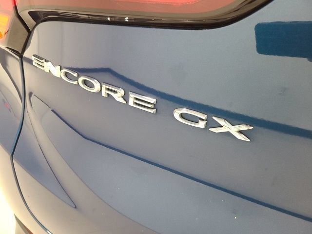 Used 2020 Buick Encore GX Preferred w/ Cold Weather Comfort Package FWD image 8
