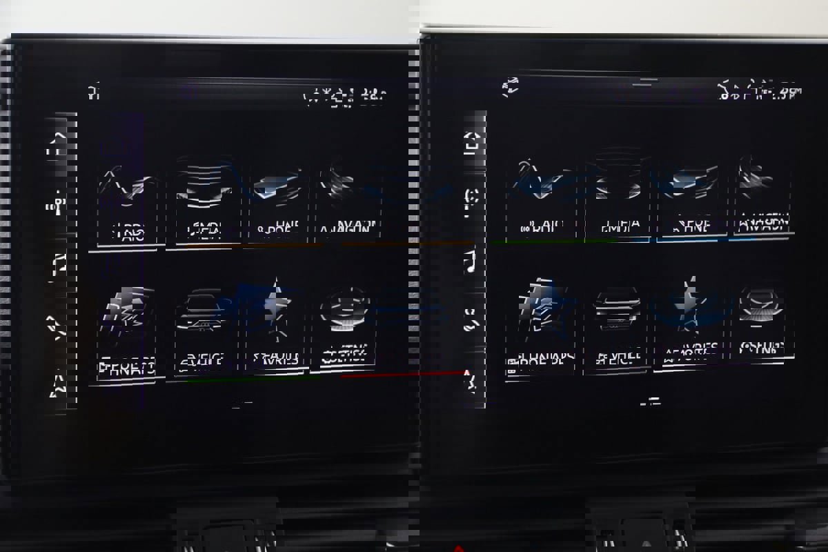 Used 2022 Audi SQ5 Premium image 31