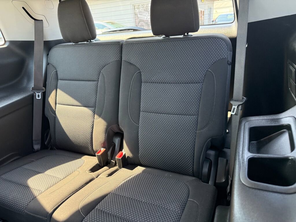 Used 2021 GMC Acadia SLE AWD/4WD image 24