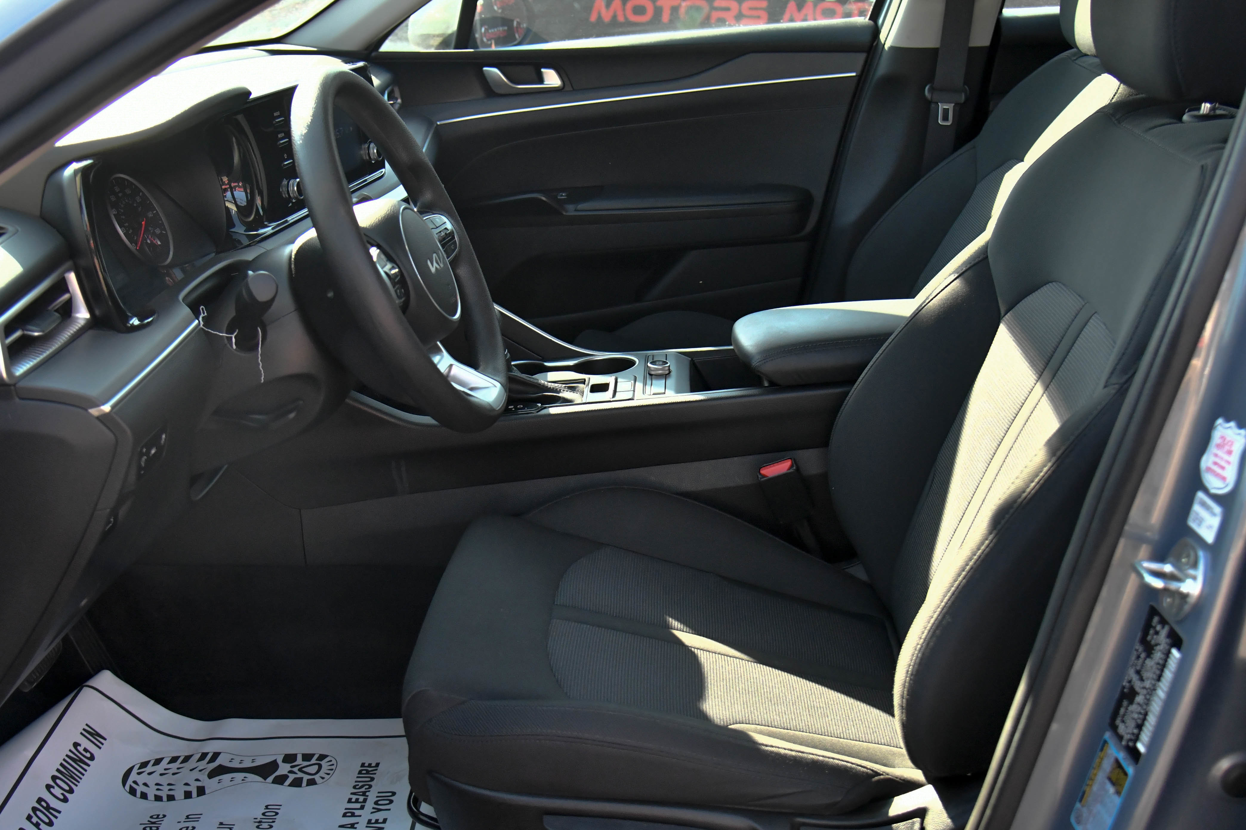 Used 2023 Kia K5 LXS image 16