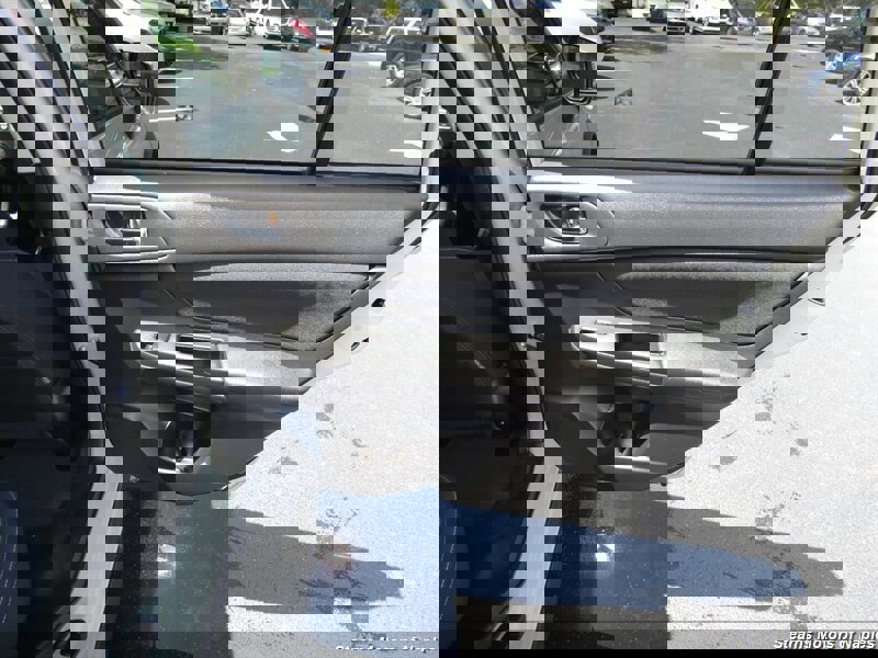 Used 2014 Subaru Crosstrek 2.0i Premium image 53