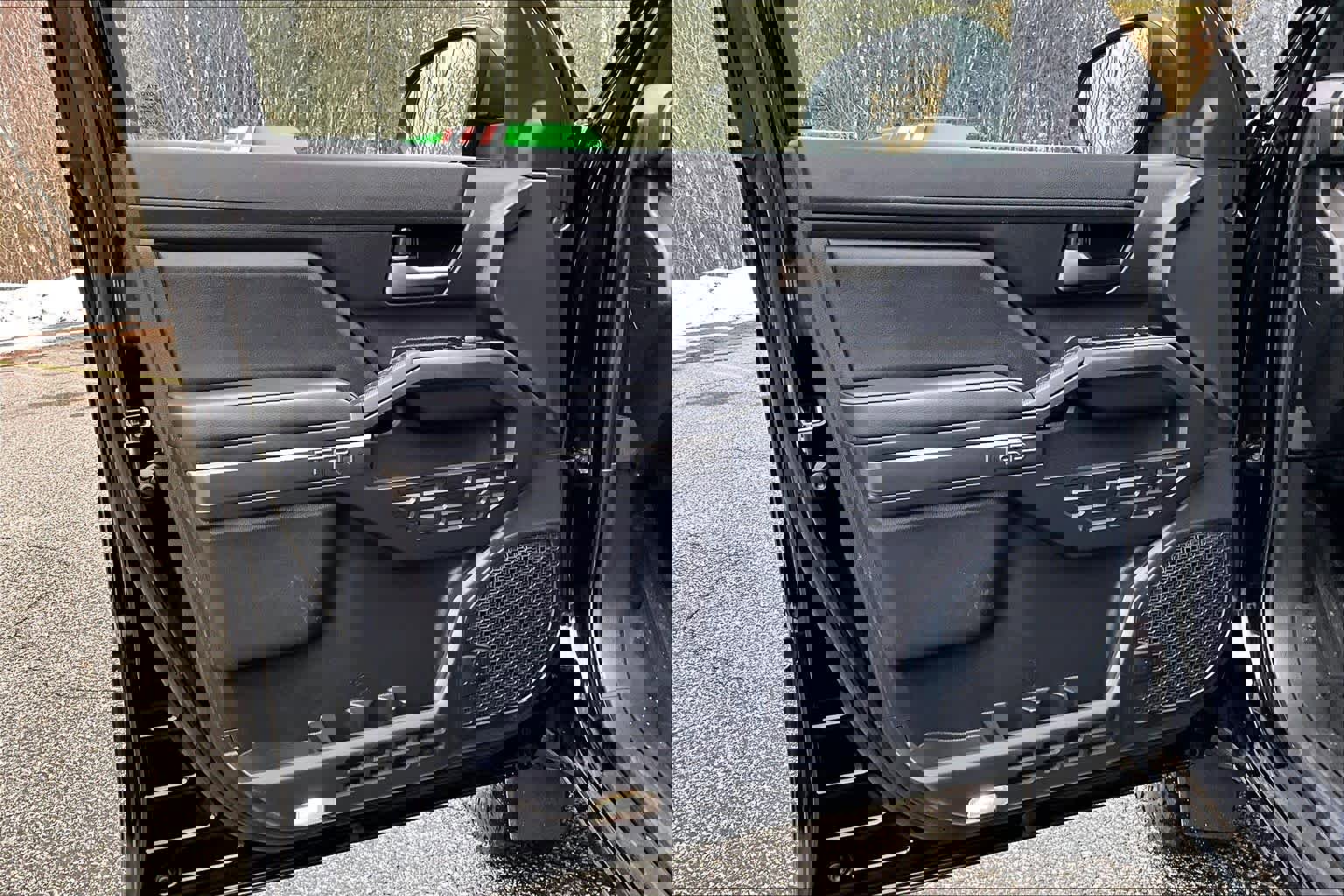 Used 2024 Toyota Tacoma TRD Off-Road w/ TRD Off Road Premium Package image 22