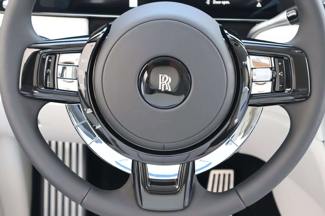 New 2026 Rolls-Royce Cullinan AWD/4WD image 21
