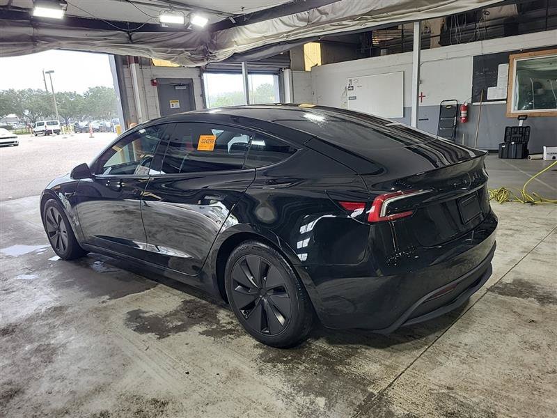 Used 2024 Tesla Model 3 Long Range AWD/4WD image 2