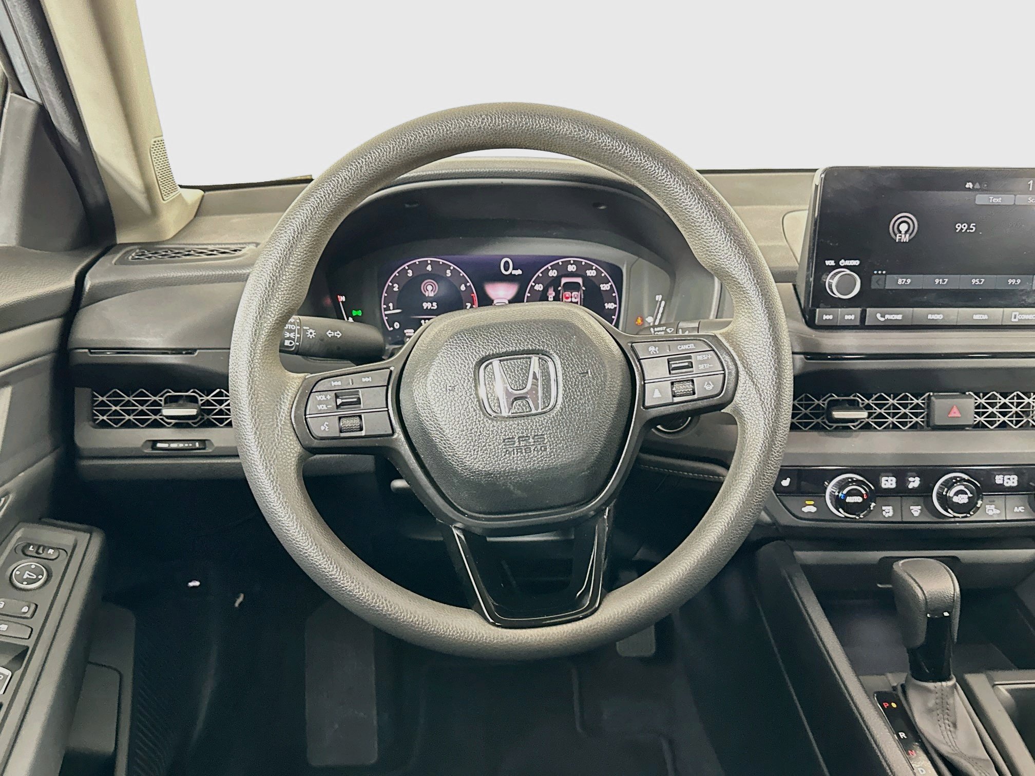 Used 2025 Honda Accord SE image 18