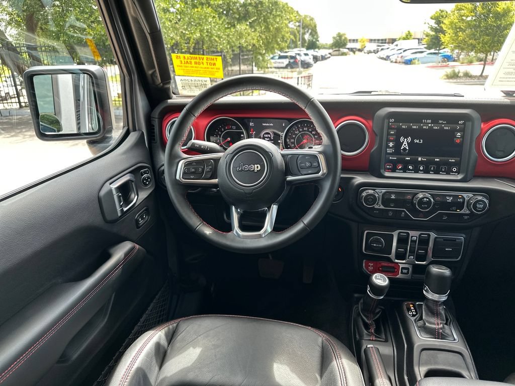 Used 2020 Jeep Wrangler Unlimited Rubicon w/ Dual Top Group AWD/4WD image 28