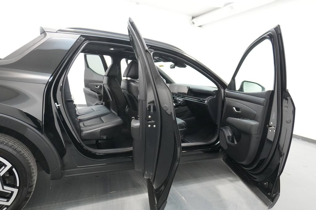 Used 2026 Hyundai Santa Cruz Limited image 32