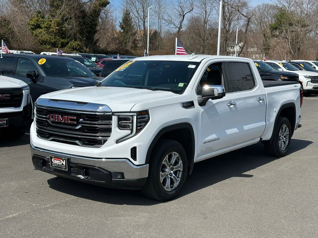 Used 2024 GMC Sierra 1500 SLT AWD/4WD image 7