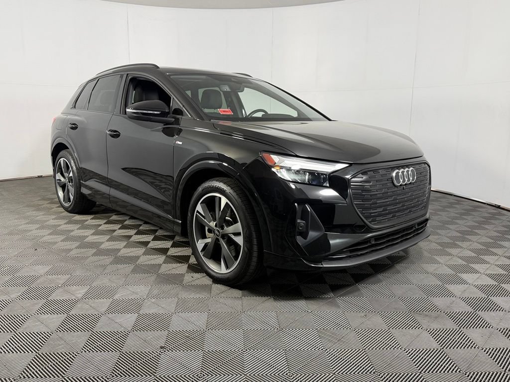 Used 2024 Audi Q4 e-tron Premium w/ Convenience Package AWD/4WD image 3