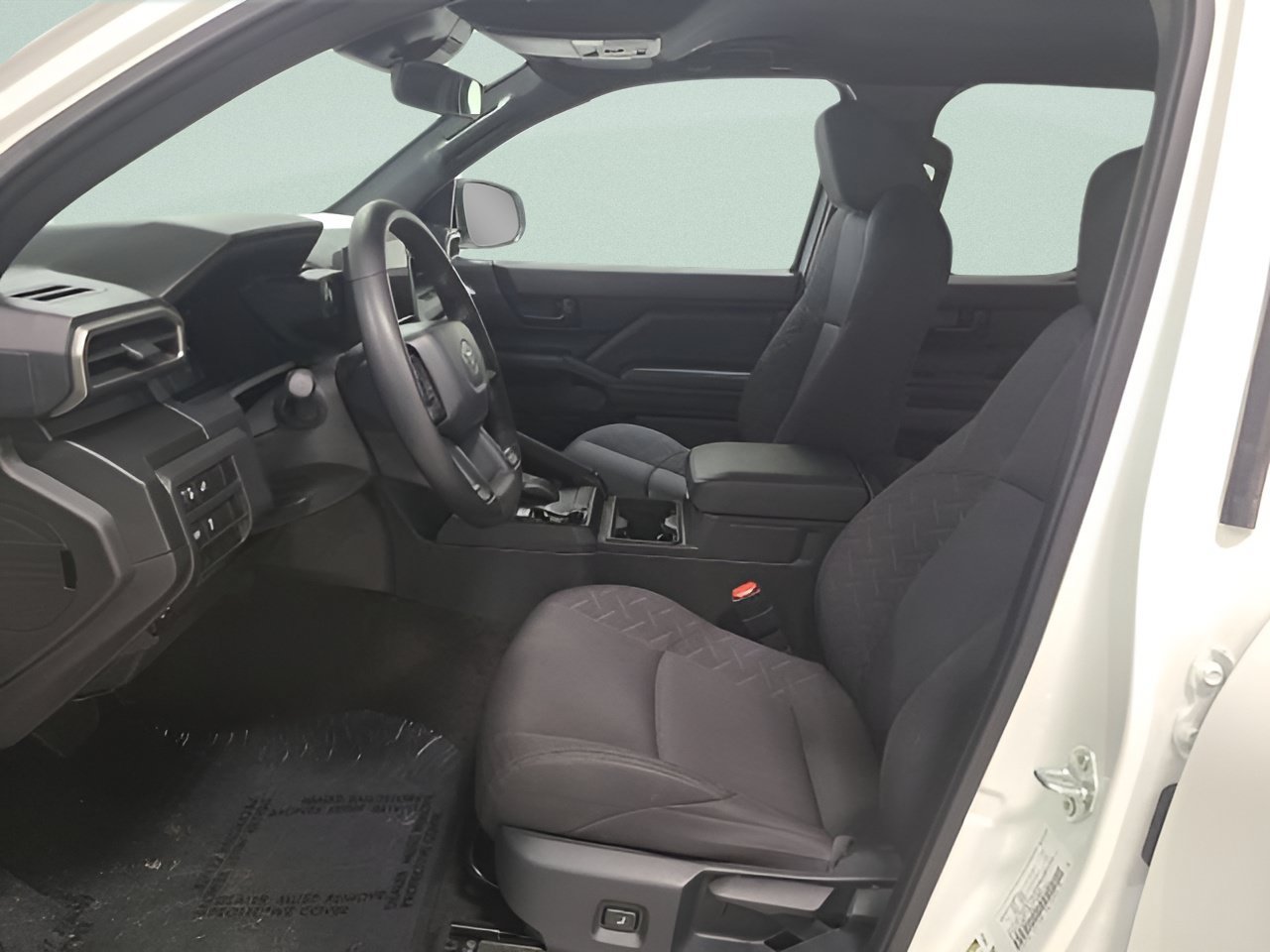 Used 2024 Toyota Tacoma SR AWD/4WD image 16
