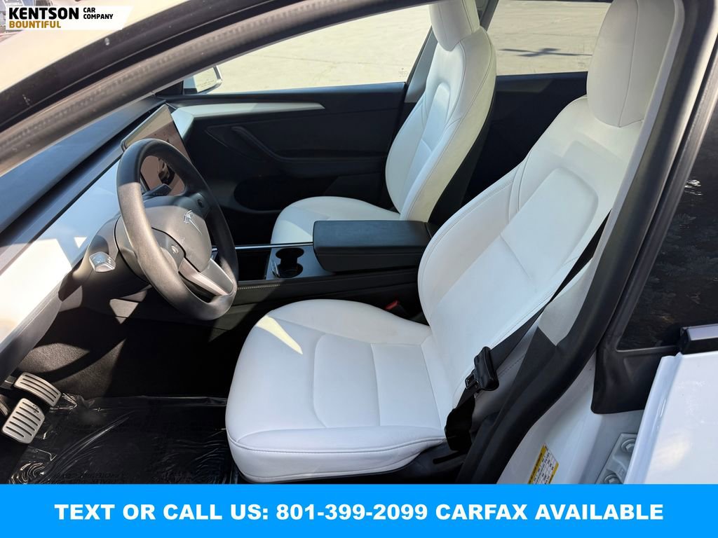 Used 2022 Tesla Model Y Performance AWD/4WD image 24
