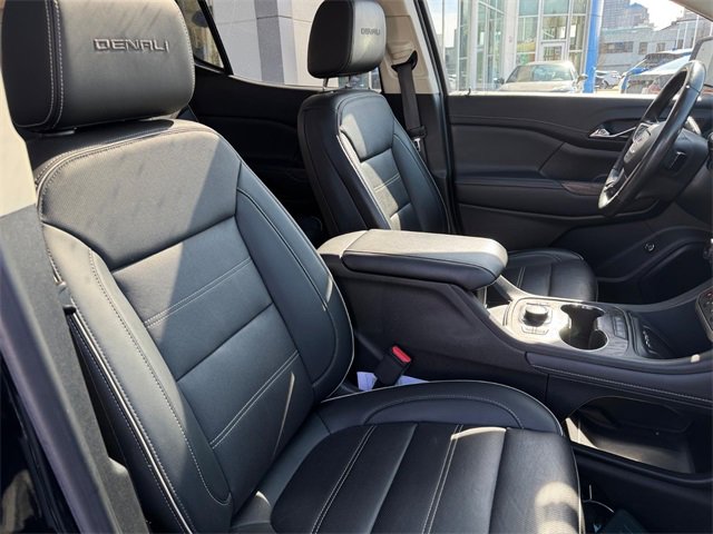 Used 2021 GMC Acadia Denali w/ Denali Ultimate Package image 11